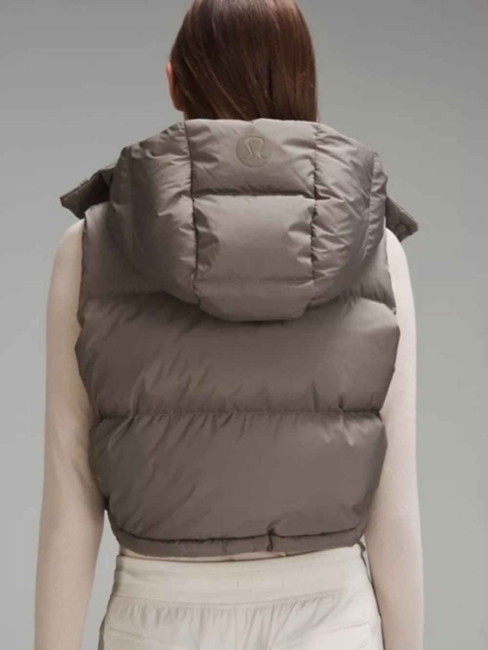 Lululemon WARM ASH GREY Wunder Puff Super-Cropped goose down Vest size 8 - Picture 2 of 16